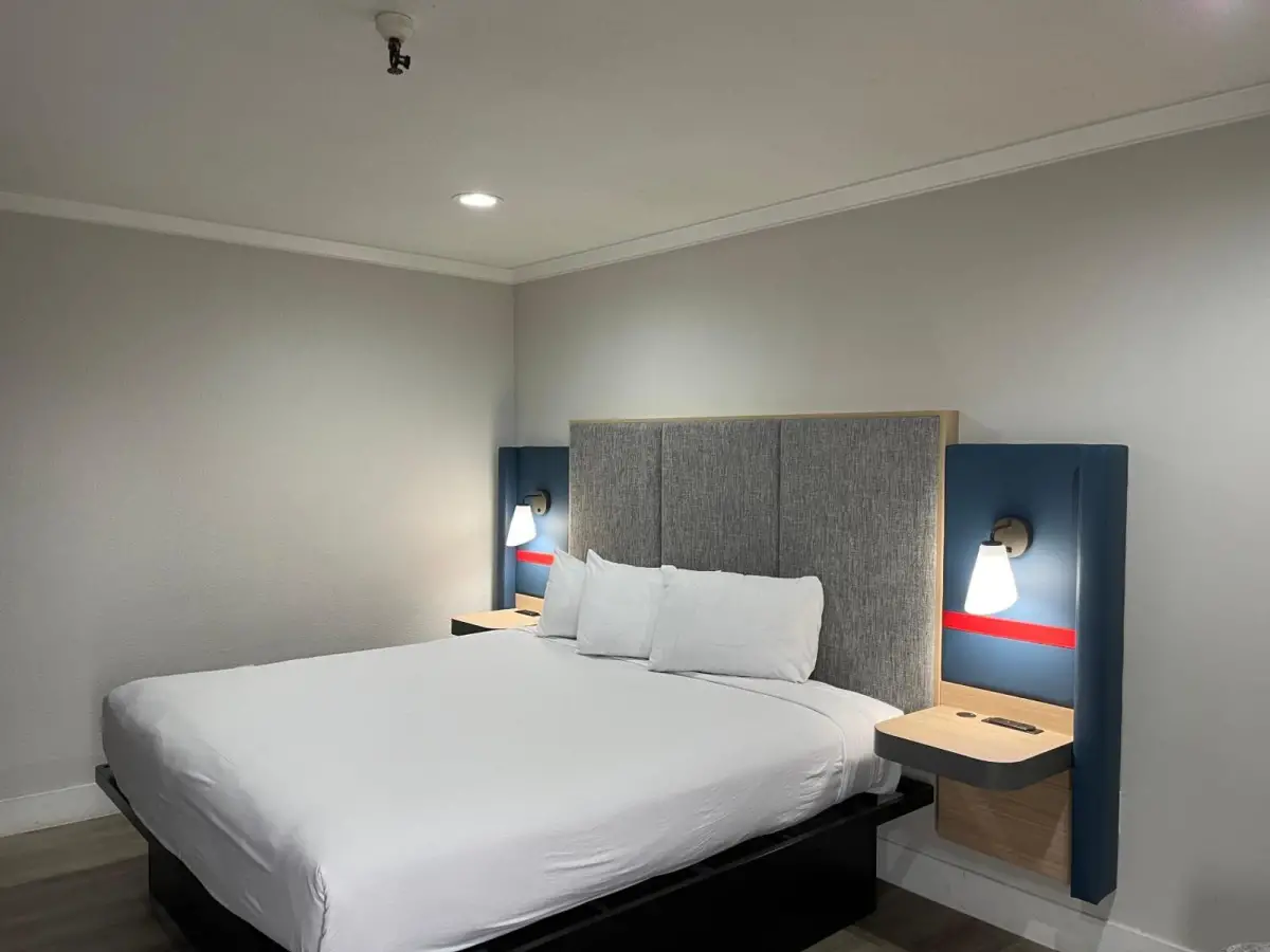 Roy Inn & Suites -Sacramento Midtown Main image